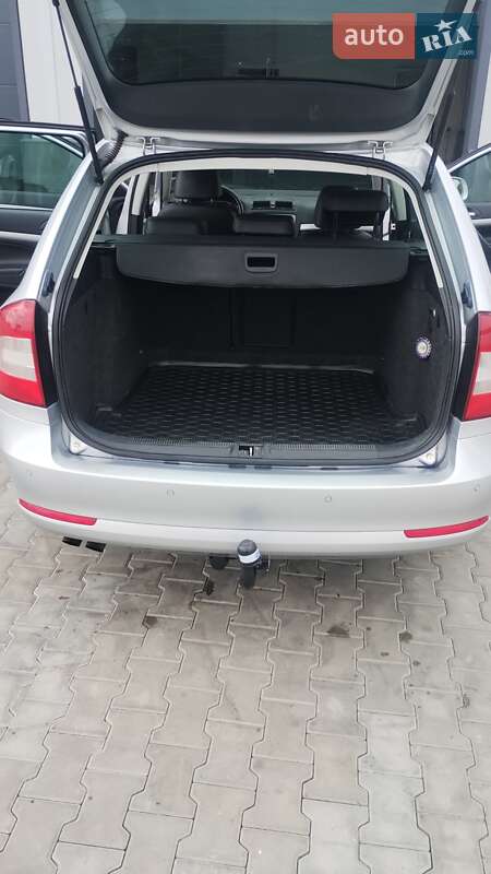 Універсал Skoda Octavia 2011 в Левкові