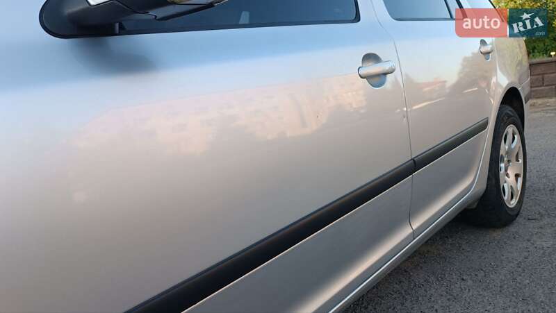 Універсал Skoda Octavia 2007 в Сарнах