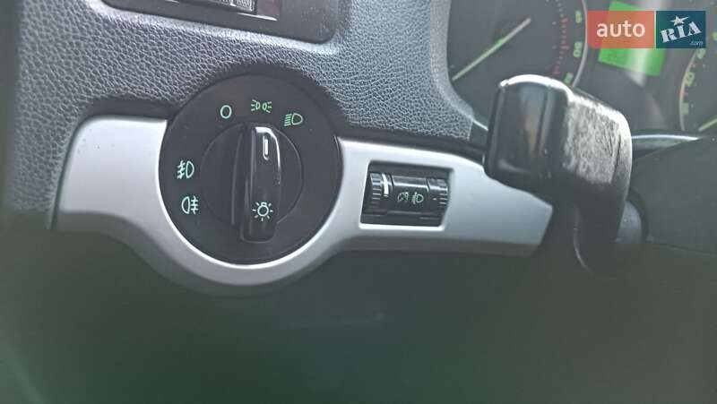 Універсал Skoda Octavia 2007 в Сарнах