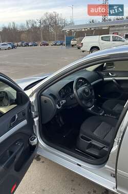 Лифтбек Skoda Octavia 2009 в 