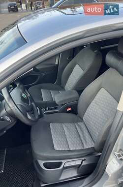 Лифтбек Skoda Octavia 2009 в 