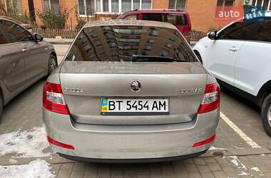 Лифтбек Skoda Octavia 2014 в Одессе