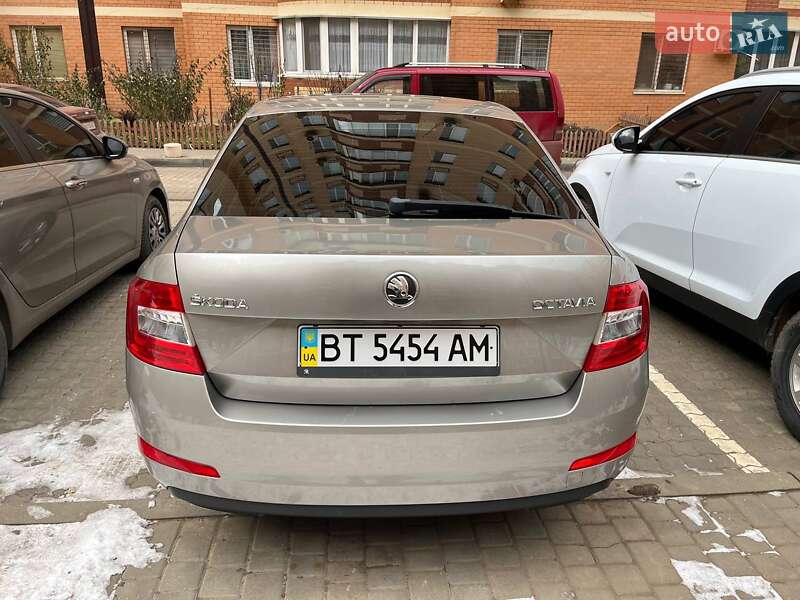 Ліфтбек Skoda Octavia 2014 в 