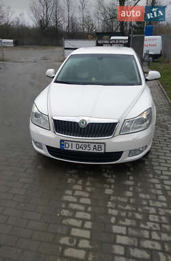 Лифтбек Skoda Octavia 2010 в 