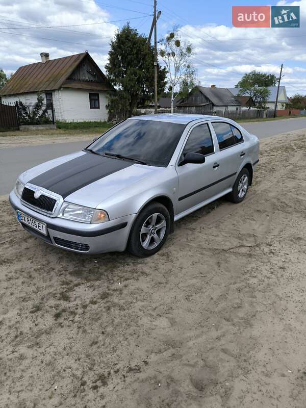 Ліфтбек Skoda Octavia 2001 в 