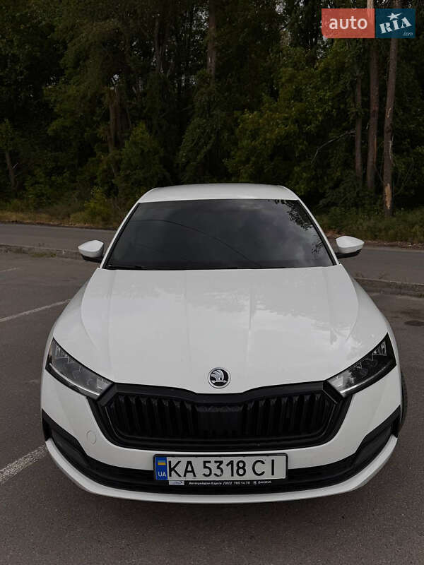 Лифтбек Skoda Octavia 2021 в Днепре