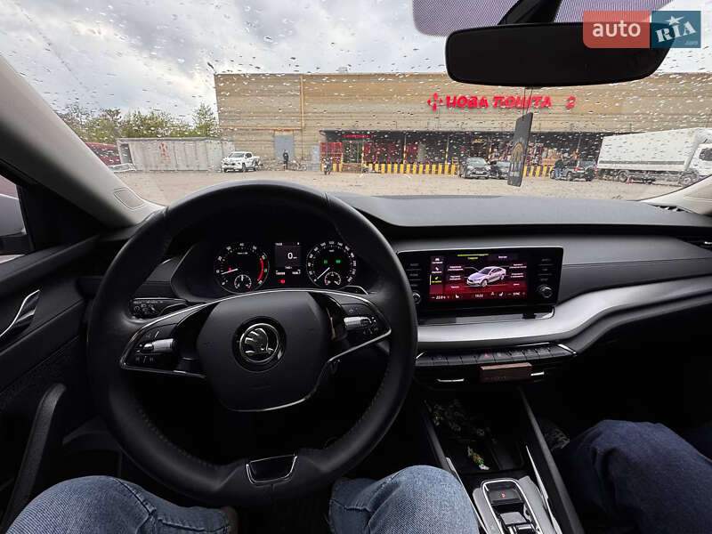 Лифтбек Skoda Octavia 2021 в Днепре