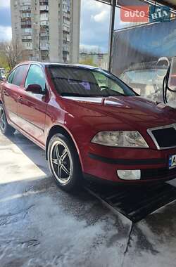 Лифтбек Skoda Octavia 2008 в Запорожье
