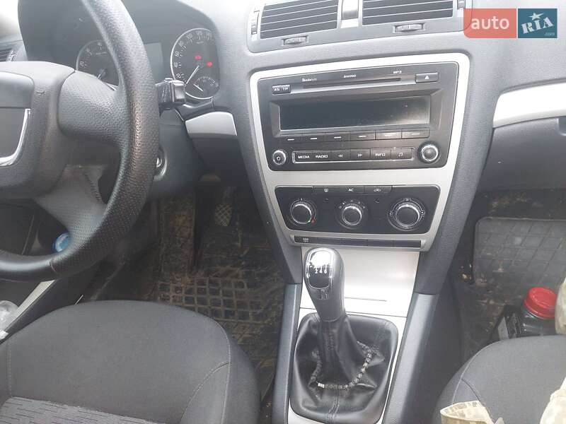 Універсал Skoda Octavia 2013 в Кропивницькому