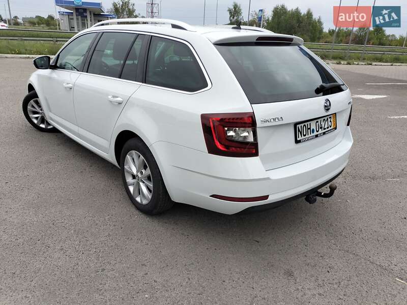Универсал Skoda Octavia 2019 в Радивилове