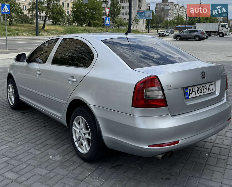 Лифтбек Skoda Octavia 2010 в Днепре