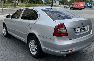 Лифтбек Skoda Octavia 2010 в 