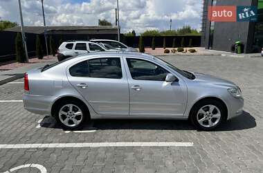 Ліфтбек Skoda Octavia 2011 в 