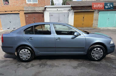 Лифтбек Skoda Octavia 2008 в 