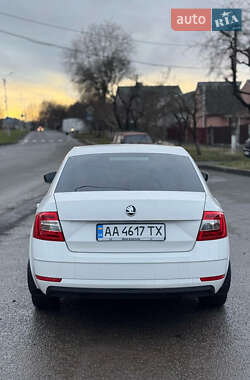 Ліфтбек Skoda Octavia 2018 в 