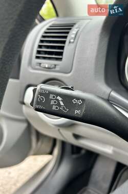 Лифтбек Skoda Octavia 2009 в 
