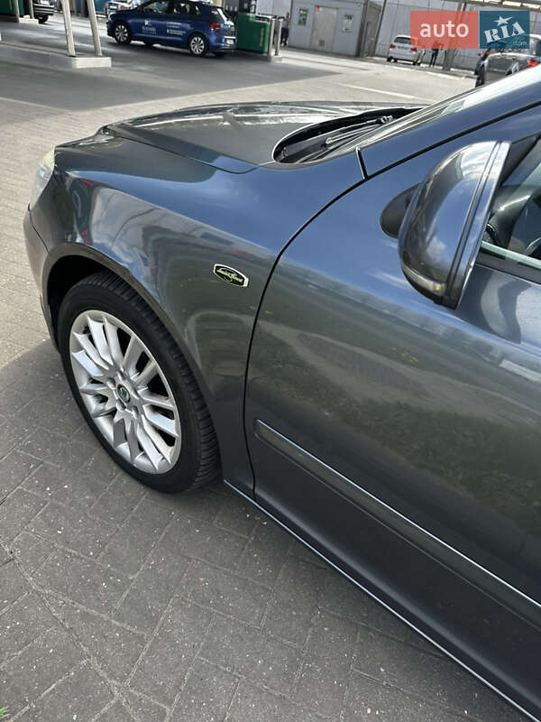 Универсал Skoda Octavia 2009 в Ивано-Франковске