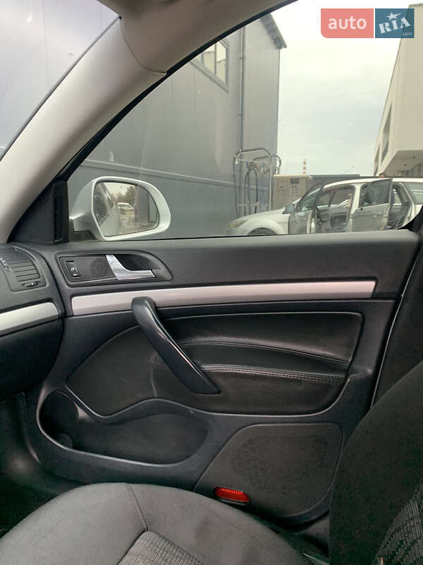 Лифтбек Skoda Octavia 2010 в Ужгороде