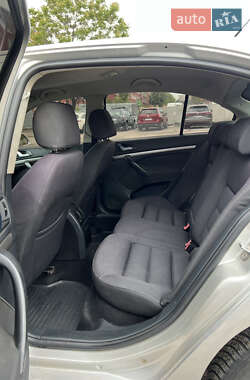 Ліфтбек Skoda Octavia 2004 в 