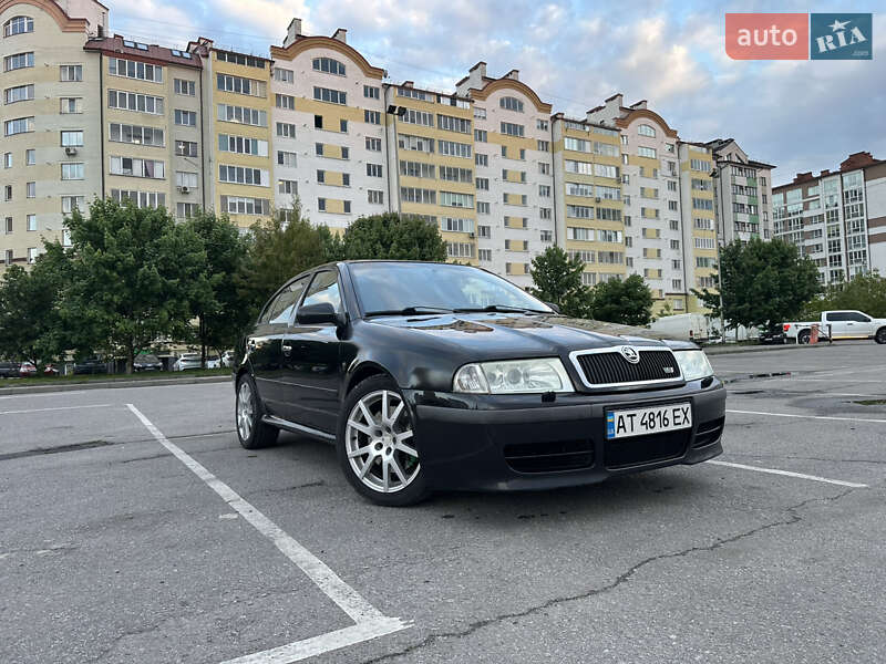Лифтбек Skoda Octavia 2001 в 