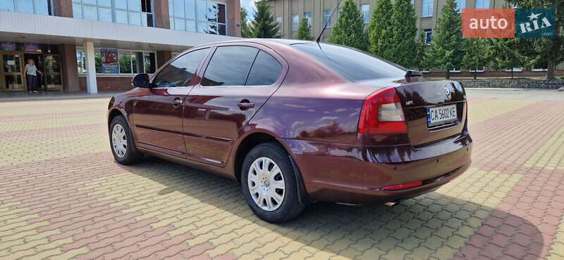 Ліфтбек Skoda Octavia 2010 в Корсунь-Шевченківському