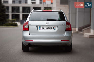 Універсал Skoda Octavia 2011 в 