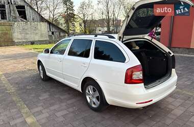 Універсал Skoda Octavia 2011 в Ужгороді