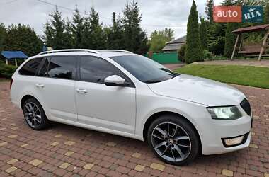 Универсал Skoda Octavia 2016 в Нововолынске