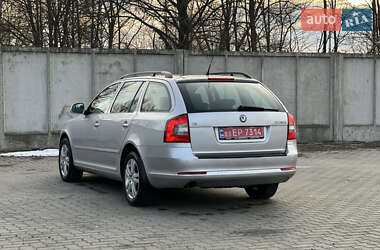Универсал Skoda Octavia 2012 в 