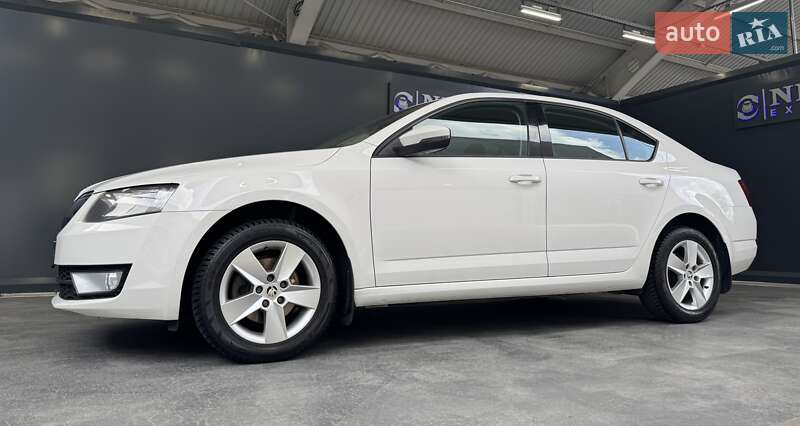 Лифтбек Skoda Octavia 2016 в Киеве
