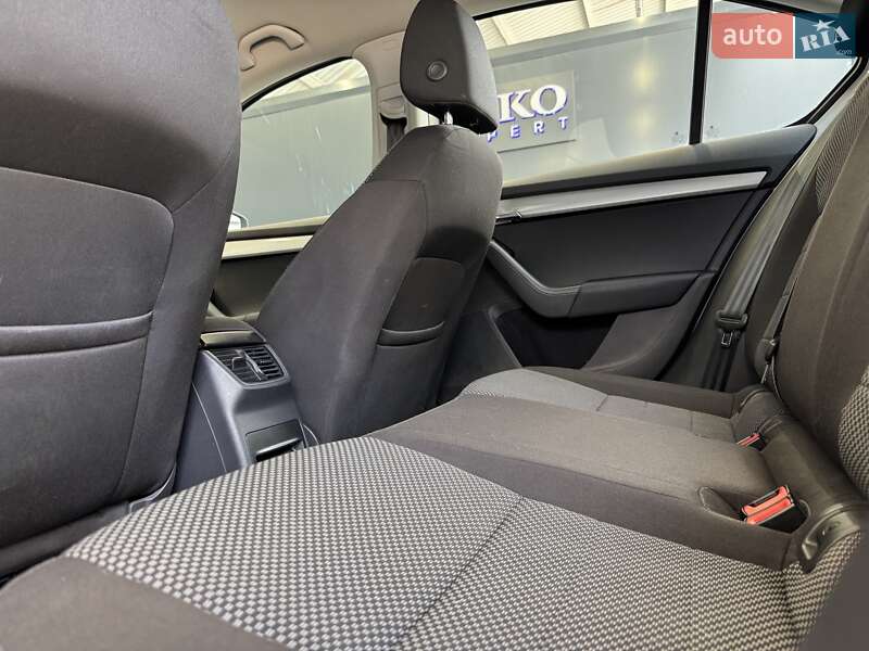 Лифтбек Skoda Octavia 2016 в Киеве