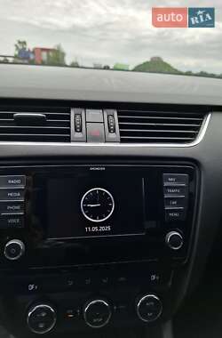 Лифтбек Skoda Octavia 2013 в 