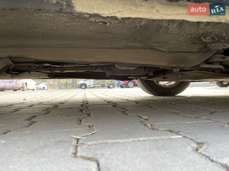 Лифтбек Skoda Octavia 1999 в Черновцах