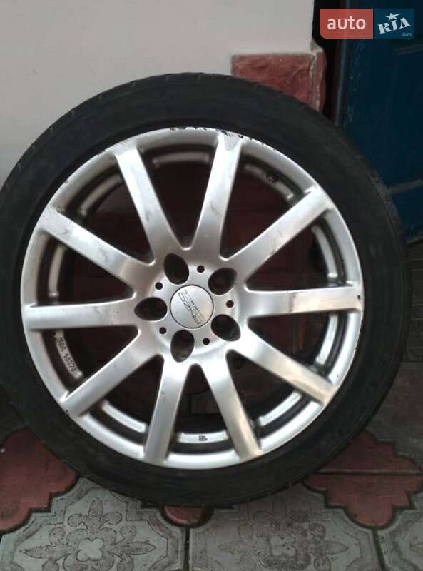 Лифтбек Skoda Octavia 1999 в Черновцах