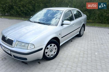 Лифтбек Skoda Octavia 2005 в 