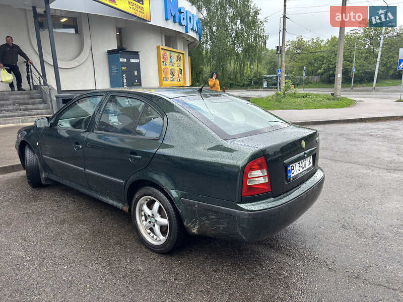 Ліфтбек Skoda Octavia 2003 в Полтаві
