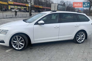 Универсал Skoda Octavia 2019 в 