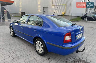 Ліфтбек Skoda Octavia 2009 в 