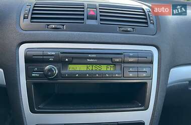 Универсал Skoda Octavia 2009 в 