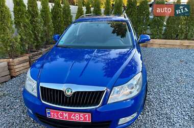 Универсал Skoda Octavia 2009 в 