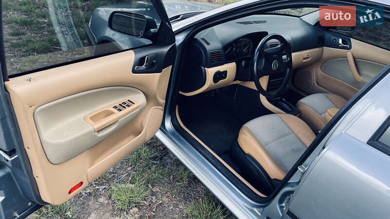 Универсал Skoda Octavia 2003 в Луцке