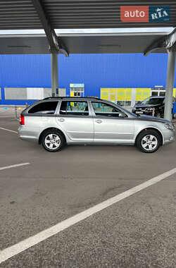 Універсал Skoda Octavia 2011 в 