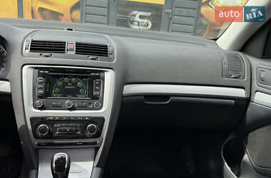 Универсал Skoda Octavia 2012 в 