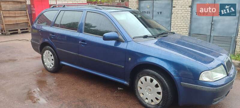 Универсал Skoda Octavia 2010 в 