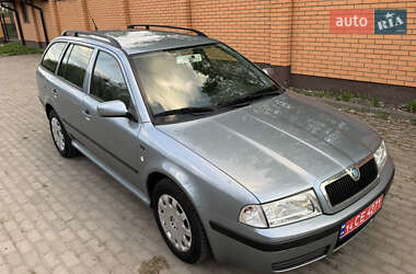 Универсал Skoda Octavia 2003 в 