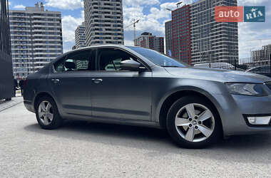 Лифтбек Skoda Octavia 2013 в Киеве