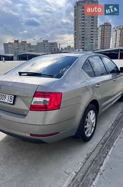 Лифтбек Skoda Octavia 2018 в 