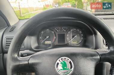 Универсал Skoda Octavia 2004 в 