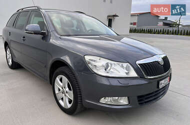 Універсал Skoda Octavia 2009 в Луцьку
