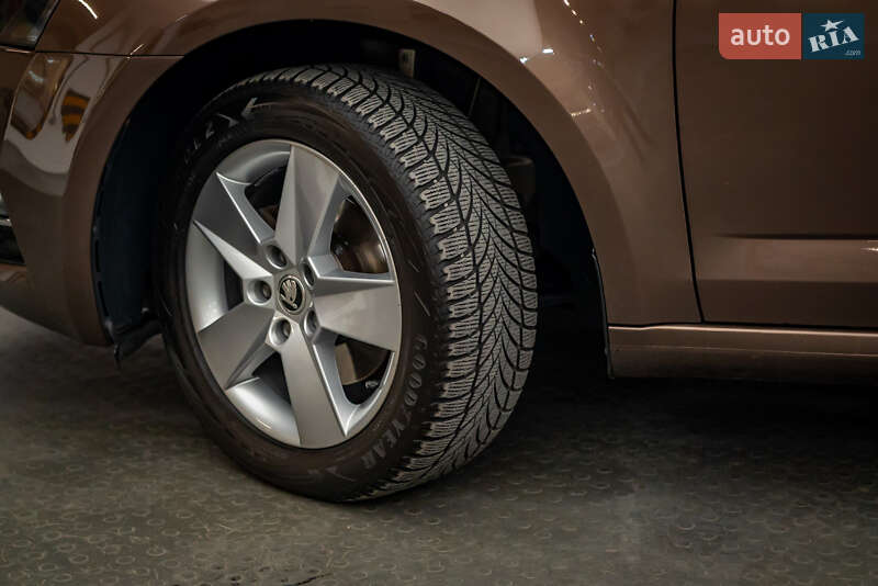 Лифтбек Skoda Octavia 2018 в Киеве
